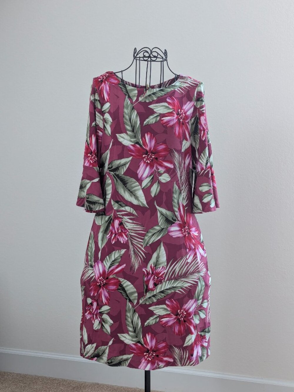Tommy Bahama Tropical Floral Tencel Modal Shift Dress Size S